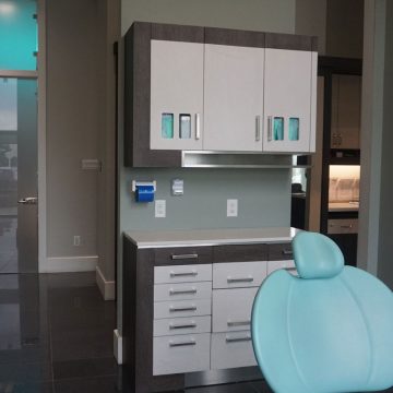 Emiles Dental Care Room